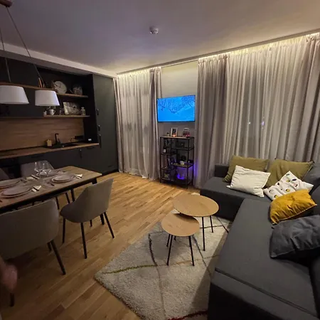 Appartement Ski-in Flat Next To Road At Mountain View *