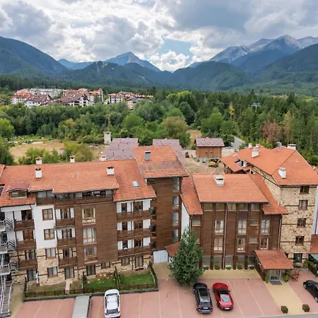 Ski-in Flat Next To Road At Mountain View Апартаменты