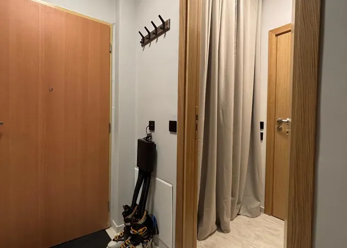 Daire Ski-in Flat Next To Road At Mountain View Bansko